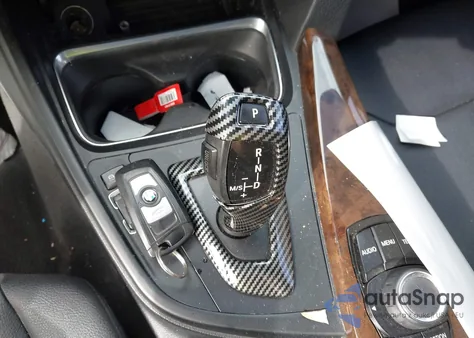 2015 BMW 328I z USA, uszkodzony, nr VIN WBA3C1C5XFK121288